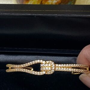 Gold Knot Bracelet with Crystals